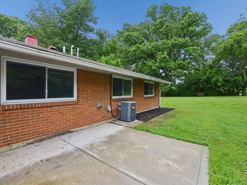 4005 Haverstraw Drive, Sharonville, OH 45241 Photo 18