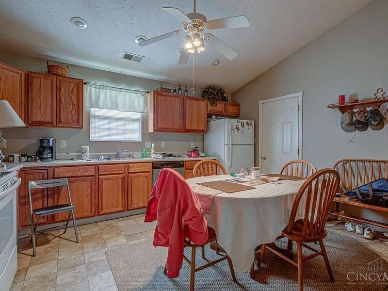 303 N First Street, Trenton, OH 45067 Photo 12