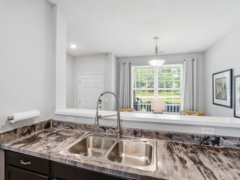 2063 E Seymour Avenue, Cincinnati, OH 45237 Photo 15