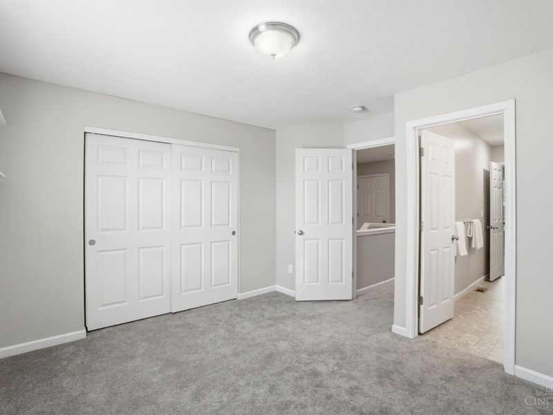 2063 E Seymour Avenue, Cincinnati, OH 45237 Photo 35
