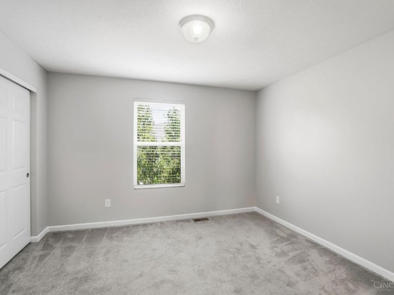 2063 E Seymour Avenue, Cincinnati, OH 45237 Photo 39