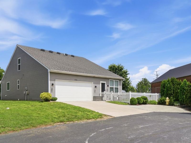 2063 E Seymour Avenue, Cincinnati, OH 45237 Photo 43