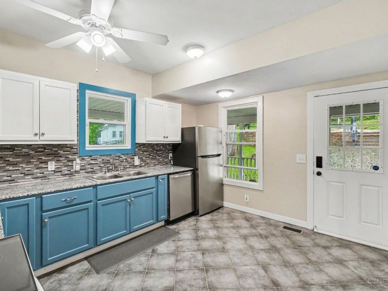 3556 Wisconsin Avenue, Cincinnati, OH 45204 Photo 3