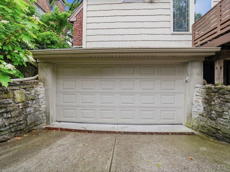 3871 Drakewood Drive, Cincinnati, OH 45209 Photo 57