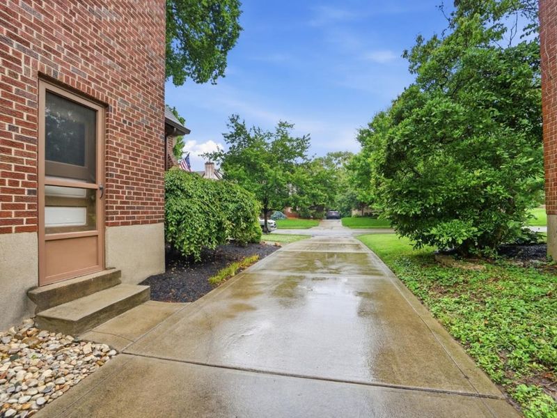 3871 Drakewood Drive, Cincinnati, OH 45209 Photo 60