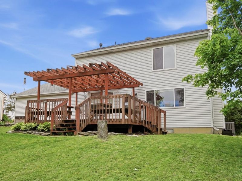 1635 Tollgate Court, Lebanon, OH 45036 Photo 2