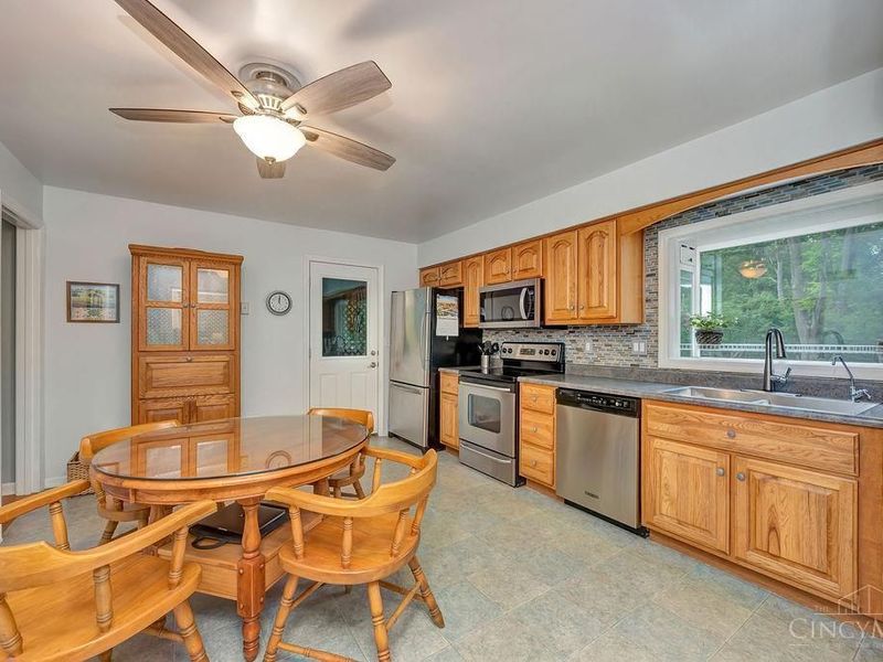 606 Melissa Drive, Oxford, OH 45056 Photo 11
