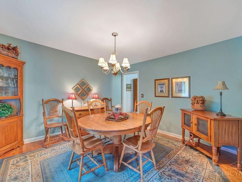 606 Melissa Drive, Oxford, OH 45056 Photo 3