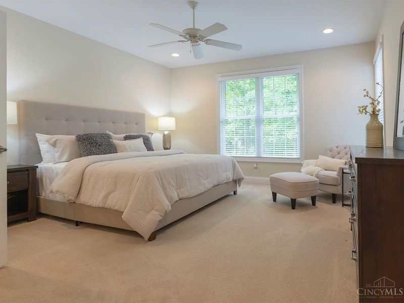 6879 Prairie View Drive, Hamilton Twp, OH 45039 Photo 16