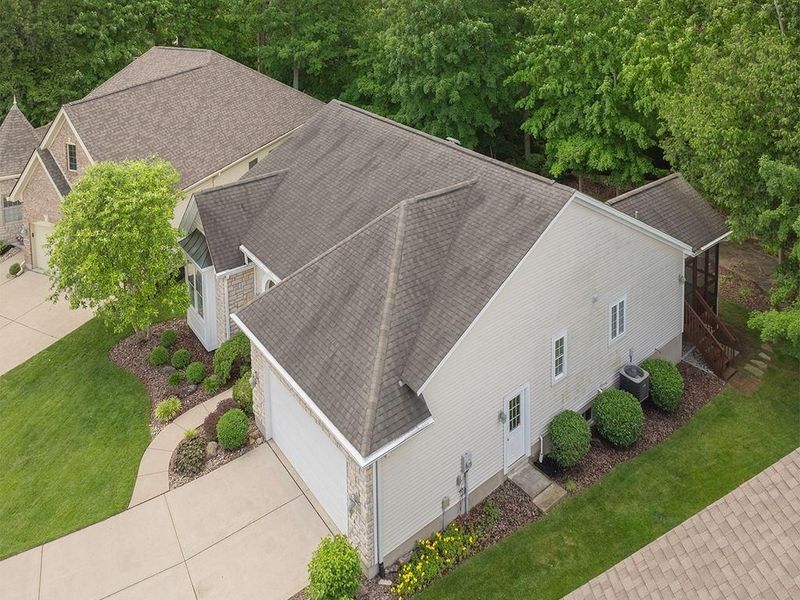 6879 Prairie View Drive, Hamilton Twp, OH 45039 Photo 3