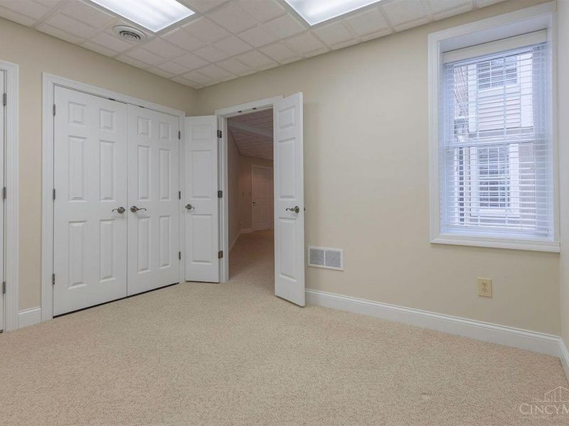 6879 Prairie View Drive, Hamilton Twp, OH 45039 Photo 31
