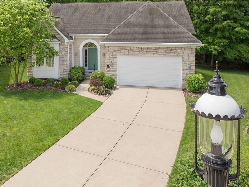 6879 Prairie View Drive, Hamilton Twp, OH 45039 Photo 4
