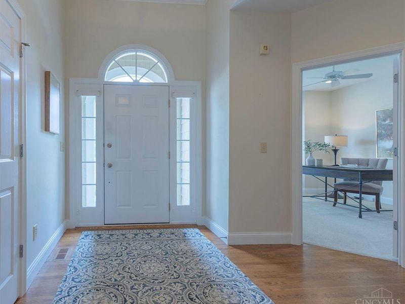 6879 Prairie View Drive, Hamilton Twp, OH 45039 Photo 5
