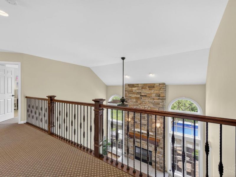 8105 Wycliffe Drive, Anderson Twp, OH 45244 Photo 41