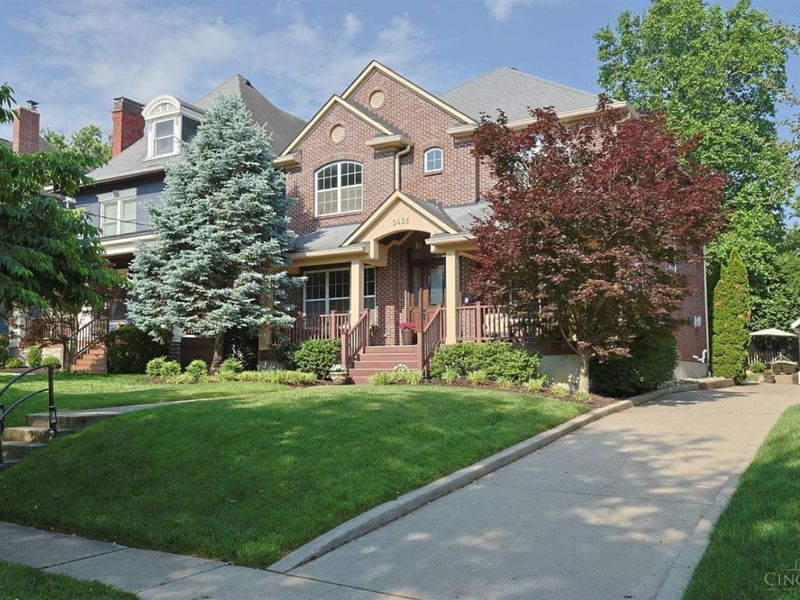 3435 Stettinius Avenue, Cincinnati, OH 45208 Photo 2