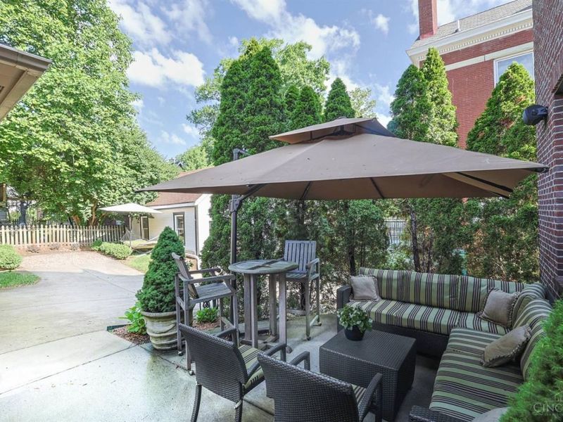 3435 Stettinius Avenue, Cincinnati, OH 45208 Photo 68