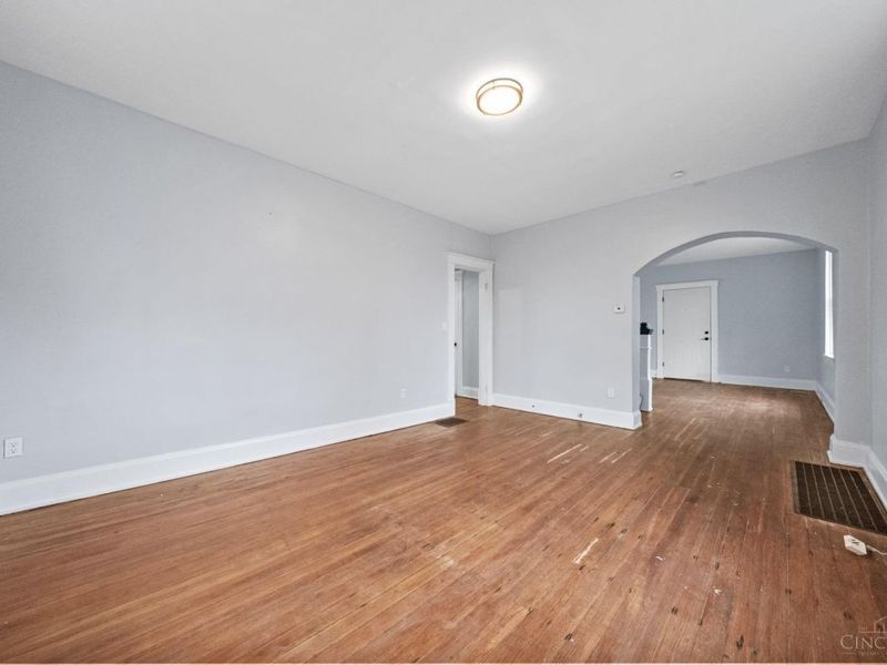 3517 Bevis Avenue, Cincinnati, OH 45207 Photo 4