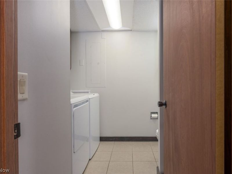 6235 Gladys Street, Unit 2, Ravenna, OH 44266 Photo 20