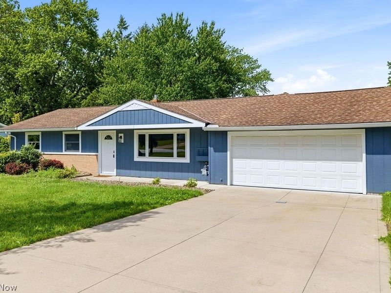 8768 Parkdale Drive, North Royalton, OH 44133 Photo 3
