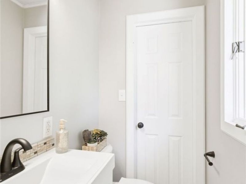 8768 Parkdale Drive, North Royalton, OH 44133 Photo 30