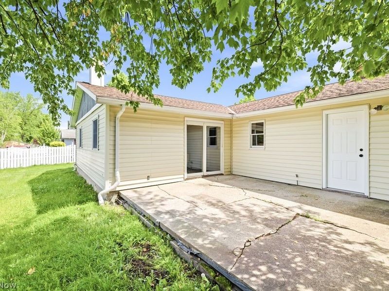 8768 Parkdale Drive, North Royalton, OH 44133 Photo 33