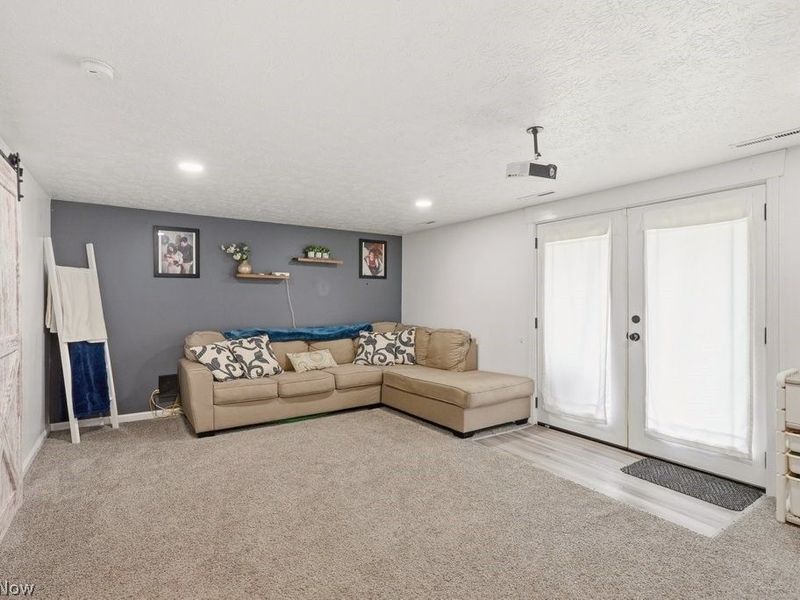 2357 Diamond Street NE, Canton, OH 44721 Photo 26