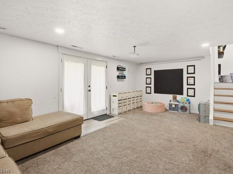 2357 Diamond Street NE, Canton, OH 44721 Photo 28