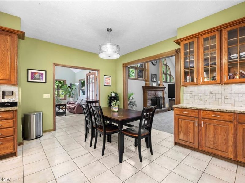 224 Sleepy Hollow Drive, Amherst, OH 44001 Photo 16