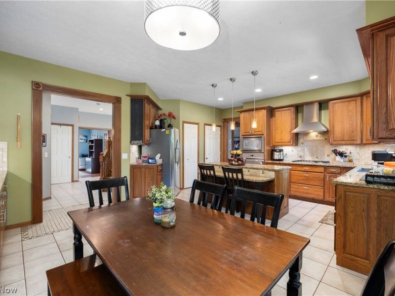 224 Sleepy Hollow Drive, Amherst, OH 44001 Photo 22