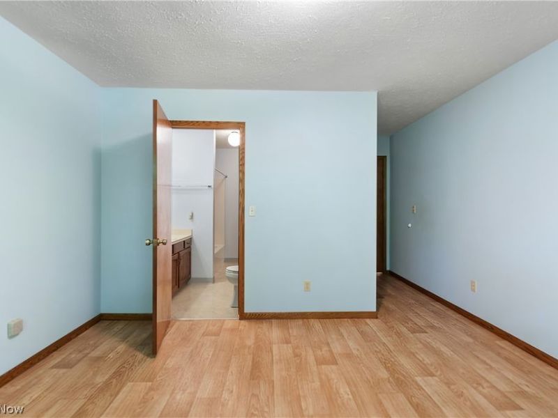 1033 Washington Street, Unit 201, Wooster, OH 44691 Photo 10