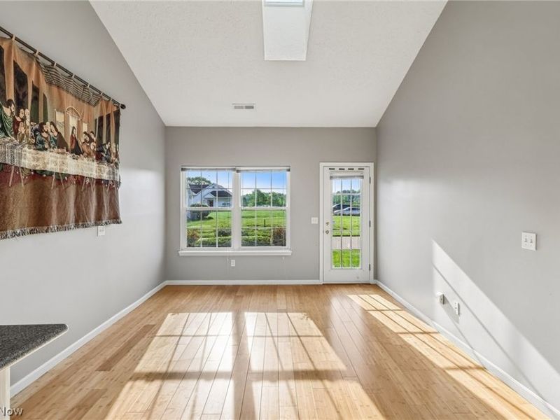 640 Southbay Drive, Wadsworth, OH 44281 Photo 5