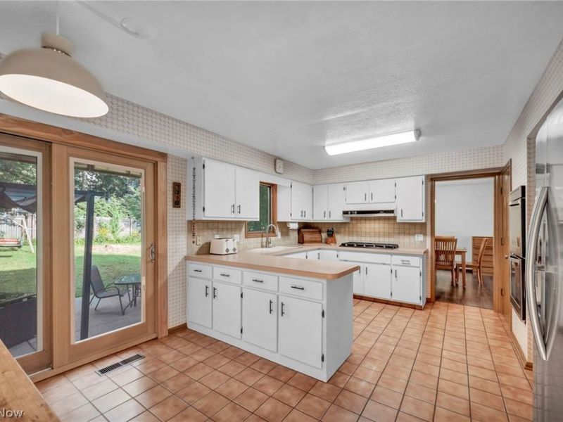 3379 S Smith Road, Fairlawn, OH 44333 Photo 6