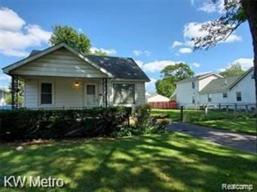 27096 Hampden Street, Madison Heights, MI 48071