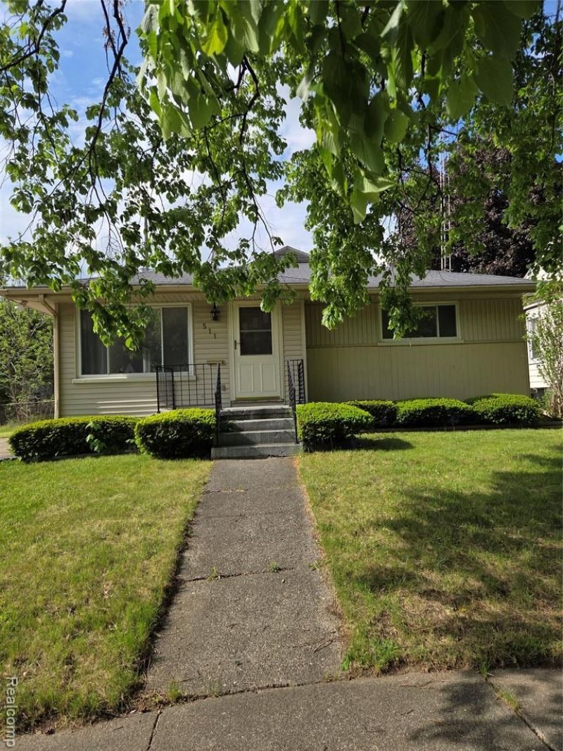511 Mckinley Avenue, Flint, MI 48507 Main Photo