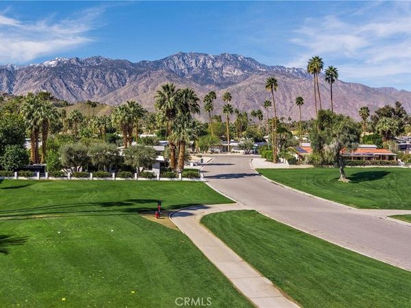 5155 E Bobolink, Palm Springs, CA 92264