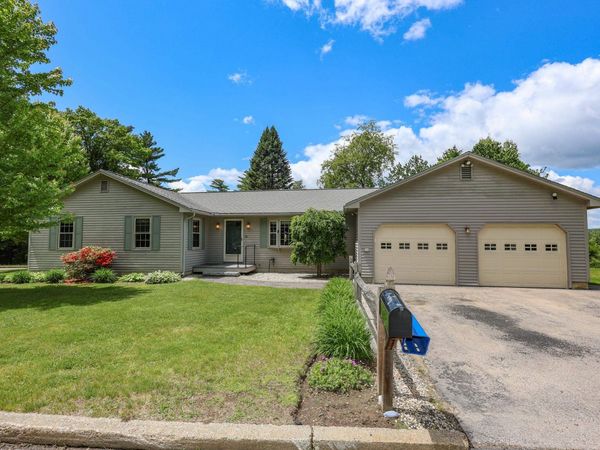 56 Arthur Avenue, Manchester, NH 03104