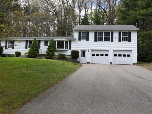 169 N Berwick Road , Wells, ME 04090