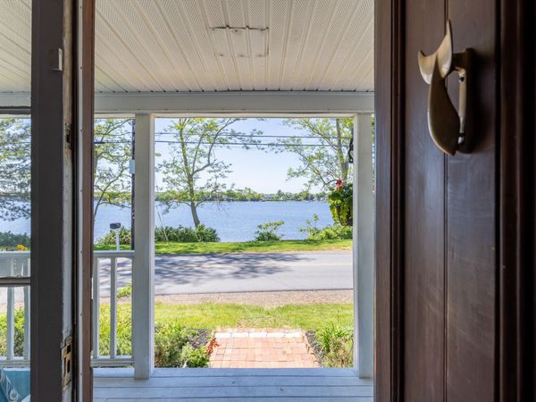 338 River Road, Eliot, ME 03903