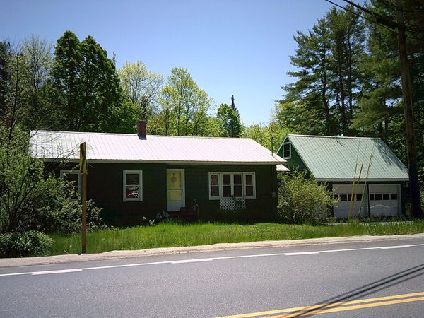 79 Buckfield Road, Paris, ME 04281