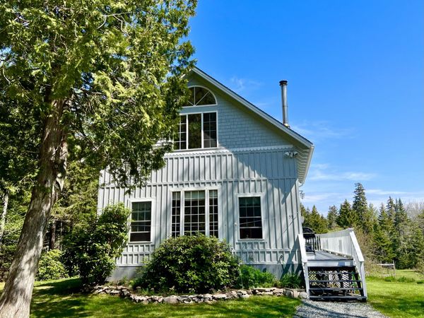 55 Bayview Drive, Tremont, ME 04612