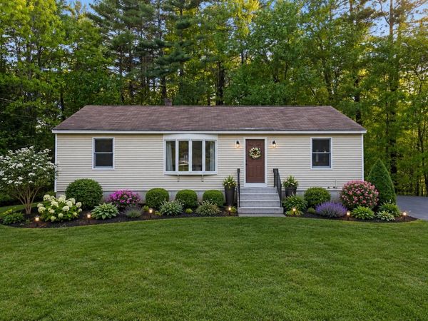 4 Mayfield Drive , Westbrook, ME 04092