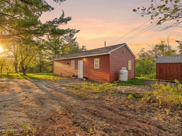 727 N Bend Road, Surry, ME 04684