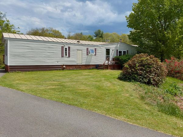 114 S Howe Road , Whitefield, ME 04353