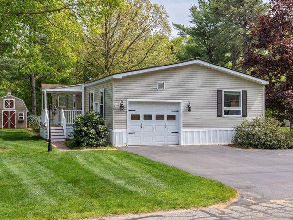 31 Marsh Brook Crossing, Sanford, ME 04073