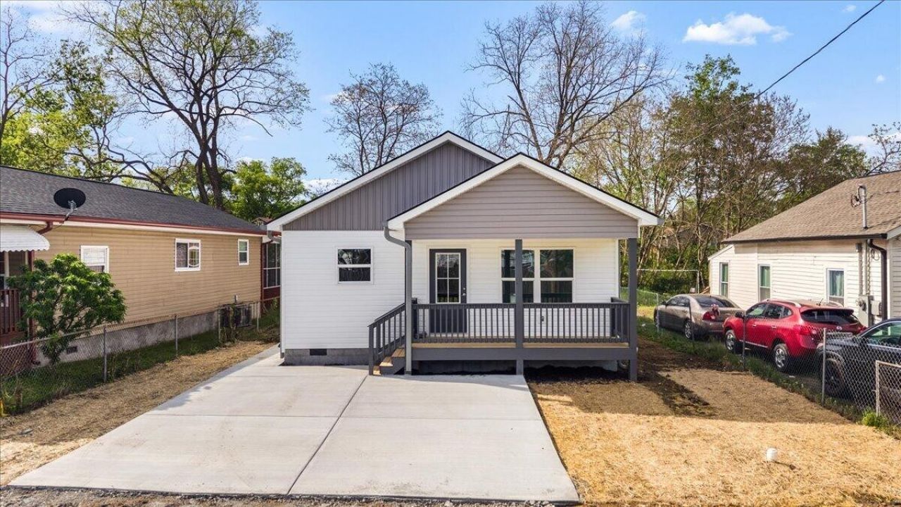 1604 E 46th St Place , Chattanooga, TN 37407 Main Photo