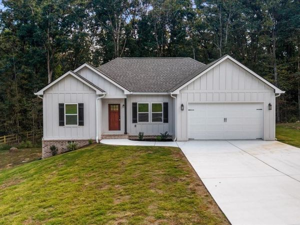 125 County Road 155, Riceville, TN 37370