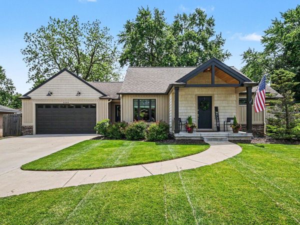 3300 30th Street SW, Grandville, MI 49418