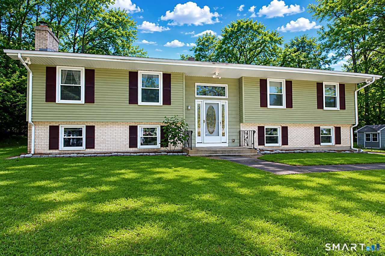 49 Preston, Meriden, CT 06450 Main Photo