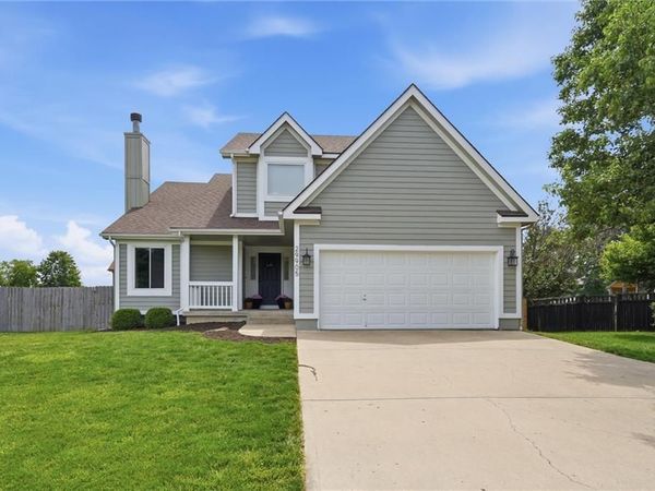 29905 W 183rd Terrace, Gardner, KS 66030