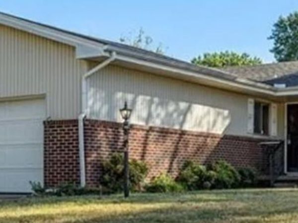 2223 S Vandalia Avenue , Tulsa, OK 74114